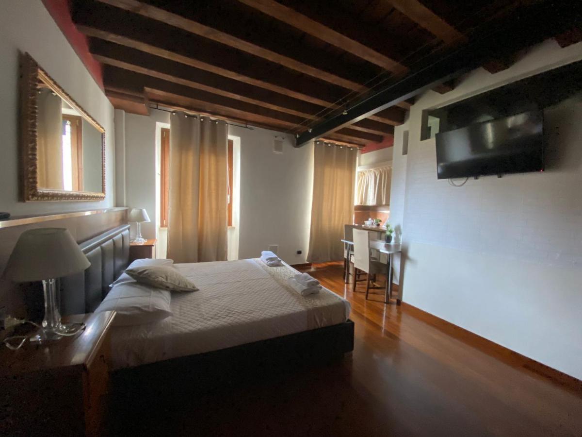 Roma Loft *